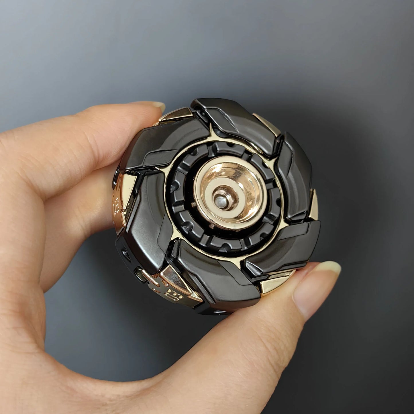 Armor Spin Stress Toy