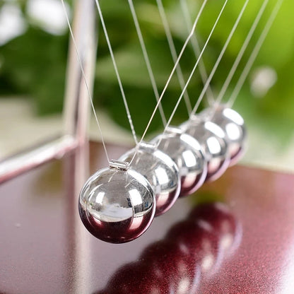 Newton's Cradle Balance Ball